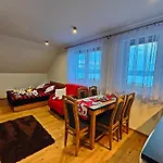 U Beci I Cyryla Apartamento