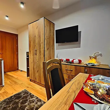 U Beci I Cyryla Nowa Biala